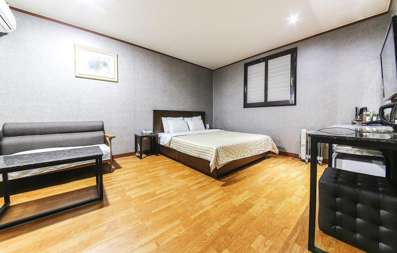 Valentine Motel Jongin Kültér fotó
